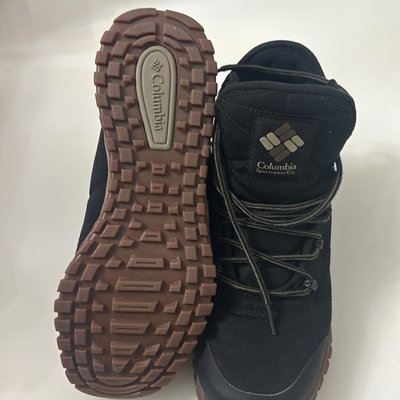 Columbia Fairbanks Boot - Picture 8 of 8